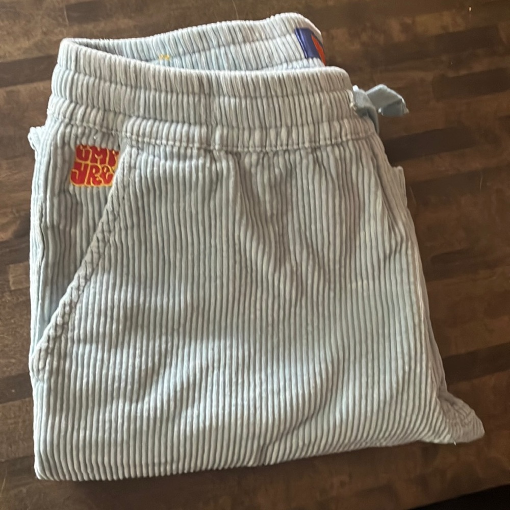 Men’s Empyre corduroy pants.